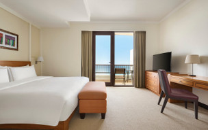 DoubleTree by Hilton Muscat Al Waha