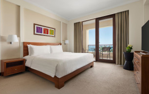 DoubleTree by Hilton Muscat Al Waha