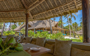 Breezes Beach Club & Spa