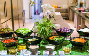 A-One The Royal Cruise Hotel