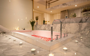 A-One The Royal Cruise Hotel