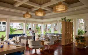 Dusit Thani Laguna Phuket Resort