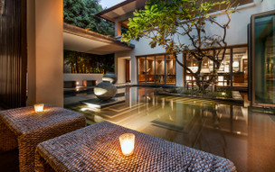 Twinpalms Surin Phuket Resort