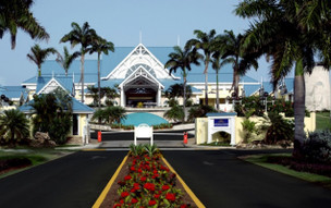 Magdalena Grand Beach Resort