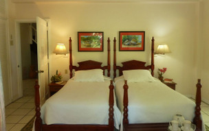 Plantation Beach Villas