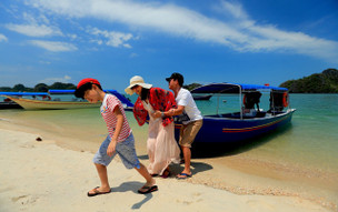 Langkawi - mezi plážemi a mangrovy