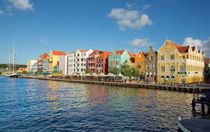 SUCUR_Curacao_Downtown_1