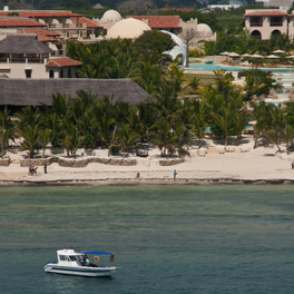 Kena-Swahili-Beach-14250