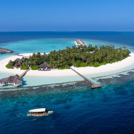 Angaga Island Resort