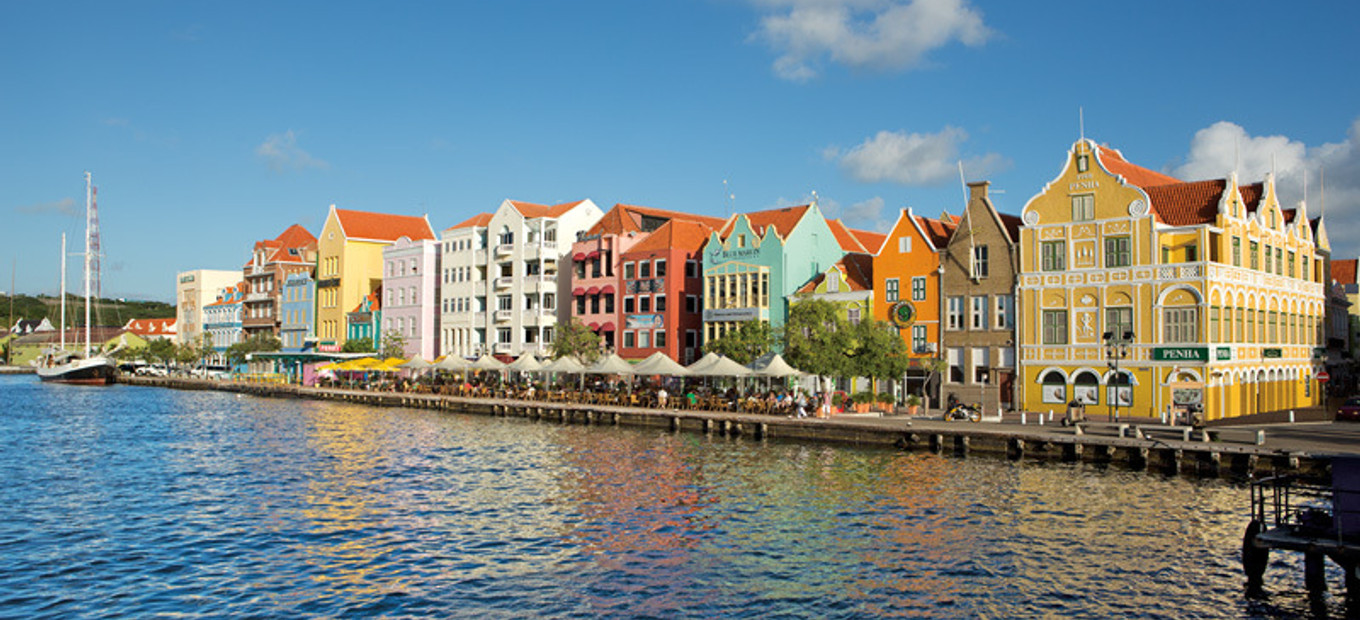 SUCUR_Curacao_Downtown_1