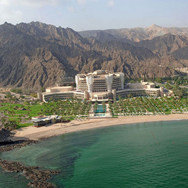 Al Bustan Palace, A Ritz Carlton Hotel