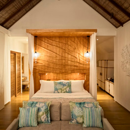Constance Moofushi Resort