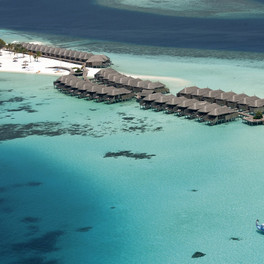 Constance Moofushi Resort