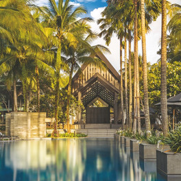 Twinpalms Surin Phuket Resort