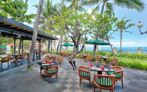 Legian Beach Hotel