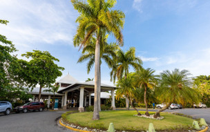 Playabachata Spa Resort