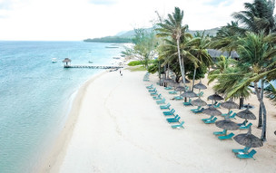 Outrigger Mauritius Beach Resort