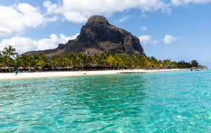 Paradis Beachcomber Golf Resort and Spa