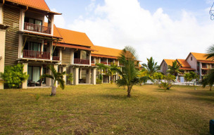 Crystals Beach Resort Belle Mare