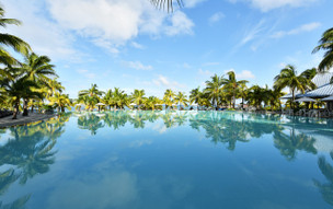 Victoria Beachcomber Resort and Spa