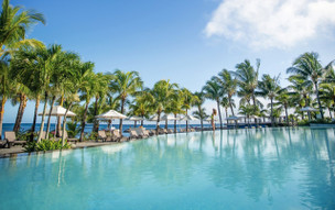 Victoria Beachcomber Resort and Spa