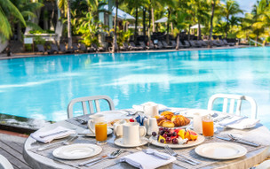 Victoria Beachcomber Resort and Spa