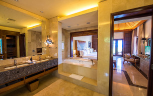 Shanti Maurice Resort & Spa