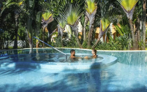 Royal Hideaway Playacar