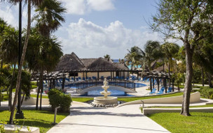 Allegro Playacar Resort