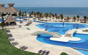 BlueBay Grand Esmeralda