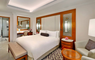 Al Bustan Palace, A Ritz Carlton Hotel