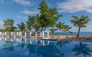 Avani Barbarons Seychelles Resort