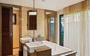 Constance Ephelia Resort