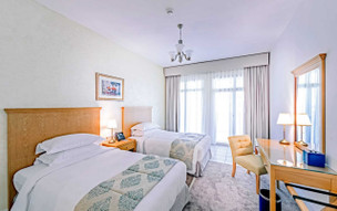 Swissôtel Al Murooj Dubai