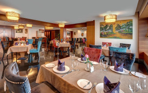 Emirates Grand Hotel FaB (8)