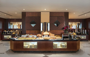 Emirates Grand Hotel FaB (5)