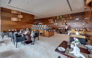 Emirates Grand Hotel FaB (13)