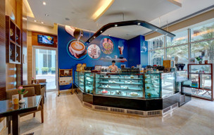 Emirates Grand Hotel FaB (14)