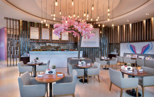 Le Méridien Mina Seyahi Beach Resort & Waterpark