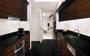 JW Marriott Hotel Marina