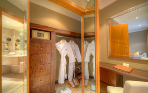 Dubai Marine Beach Resort (49)