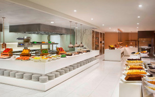 Habtoor Grand Resort, Autograph Collection