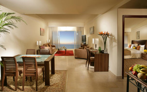 Ramada by Wyndham 4 (9)