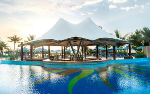 Le Méridien Al Aqah Beach Resort
