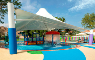 Le Méridien Al Aqah Beach Resort