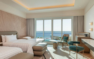 Le Méridien Al Aqah Beach Resort