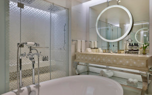 Waldorf Astoria Dubai Palm Jumeirah