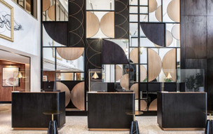 Th8 Palm Dubai Beach Resort Vignette Collection