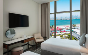 Th8 Palm Dubai Beach Resort Vignette Collection