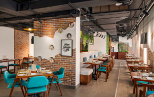 Th8 Palm Dubai Beach Resort Vignette Collection